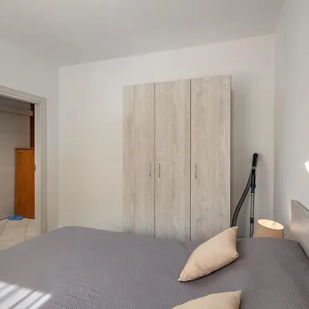 아파트 Apartman Devcic 노비비노돌스키