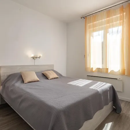 Apartman Devcic 아파트 *