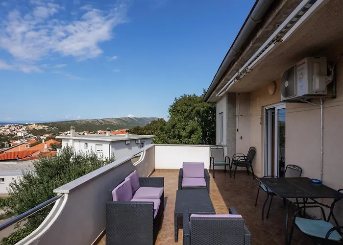 Devcic アパート *